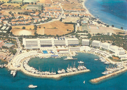 Setur Altin Yunus Marina Cesme De Liman Marina